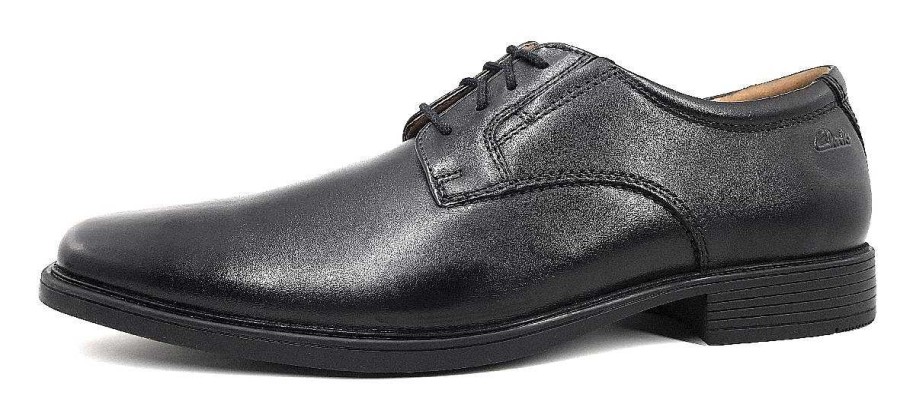 Clarks Clarks Tilden Plain 261103507 Schwarz Black