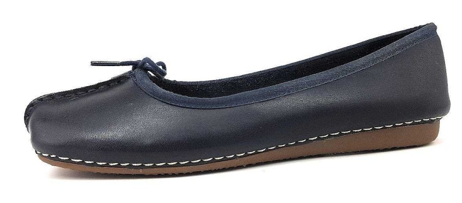 Clarks Clarks Freckle Ice 20352932 Blau Navy